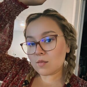 Meet your Posher, Thatiany